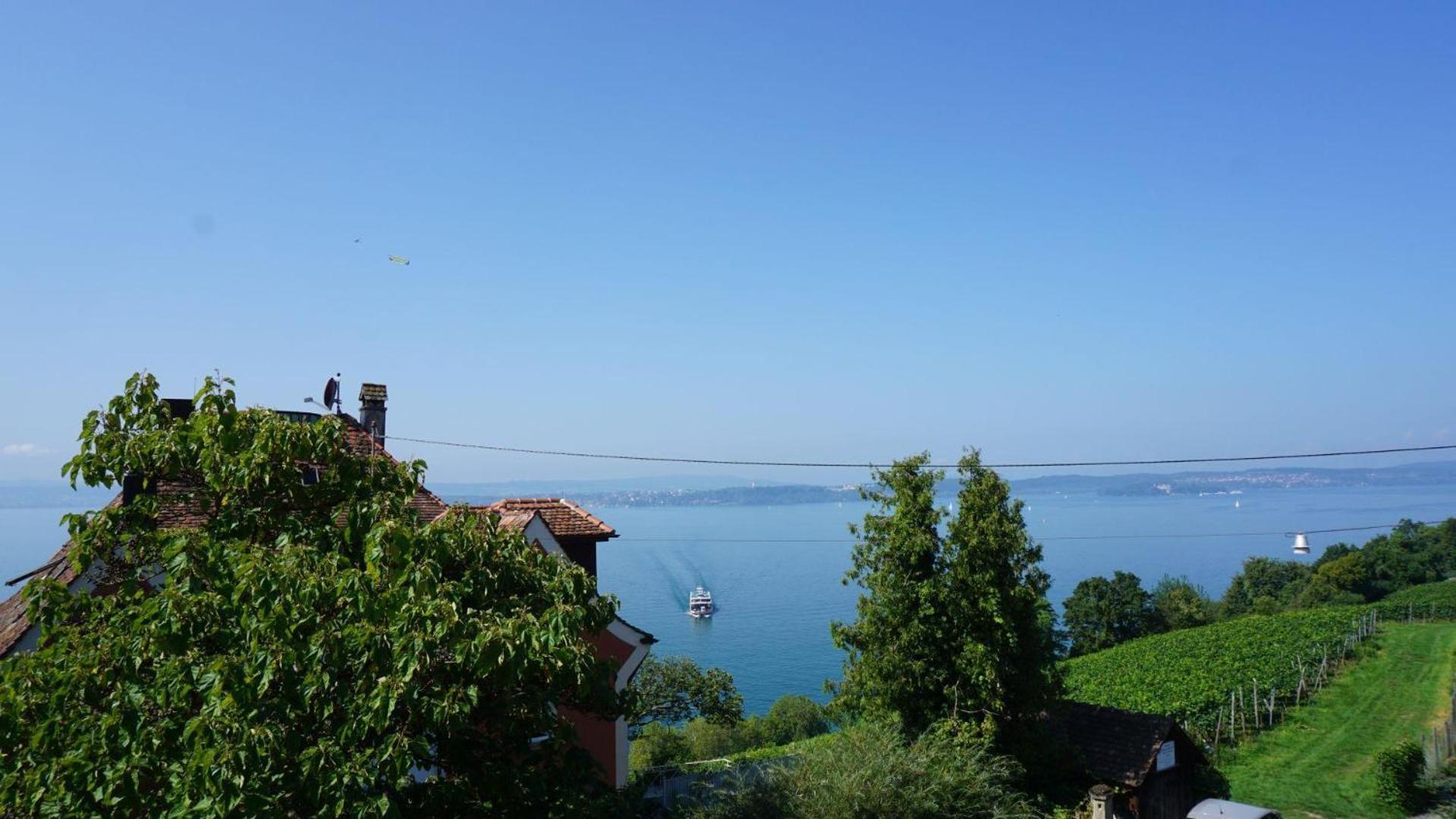 Ferienwohnung Weitsicht Meersburg Bagian luar foto